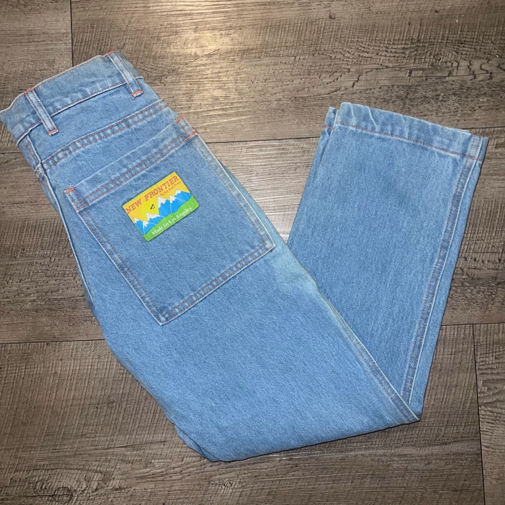 Light Wash / Acid Wash Flare Retro Jeans